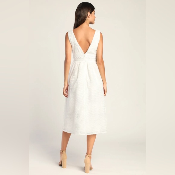 Forever Unique White Textured Lace Midi Dress - Picture 3 of 5